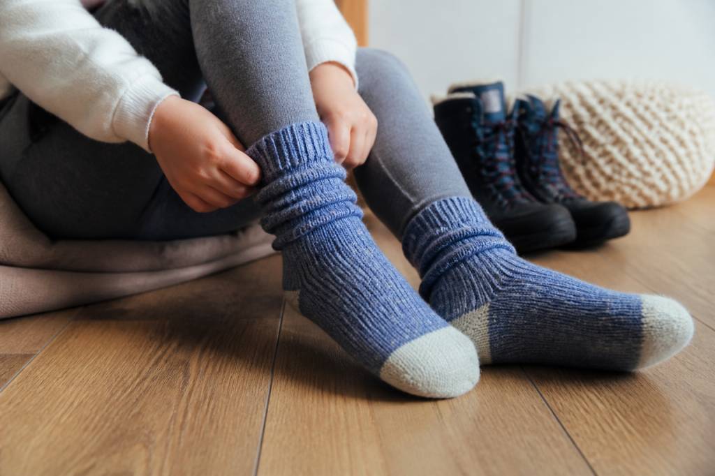 Come scegliere i calzini termici per bambini: materiali, vestibilità e comfort per tutte le stagioni